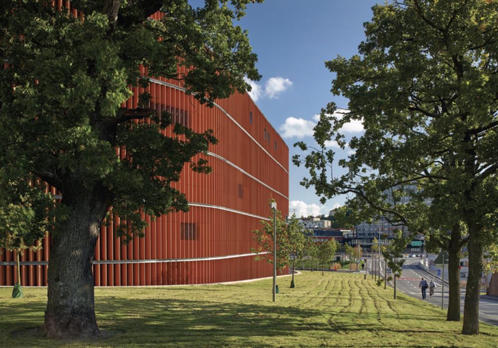 Figure 4. The Värtaverket biomass-fired combined heat and power plant in central Stockholm is the largest biomass power plant in Sweden. Image courtesy of Gottlieb Paludan Architects, photo by Robin Hayes.